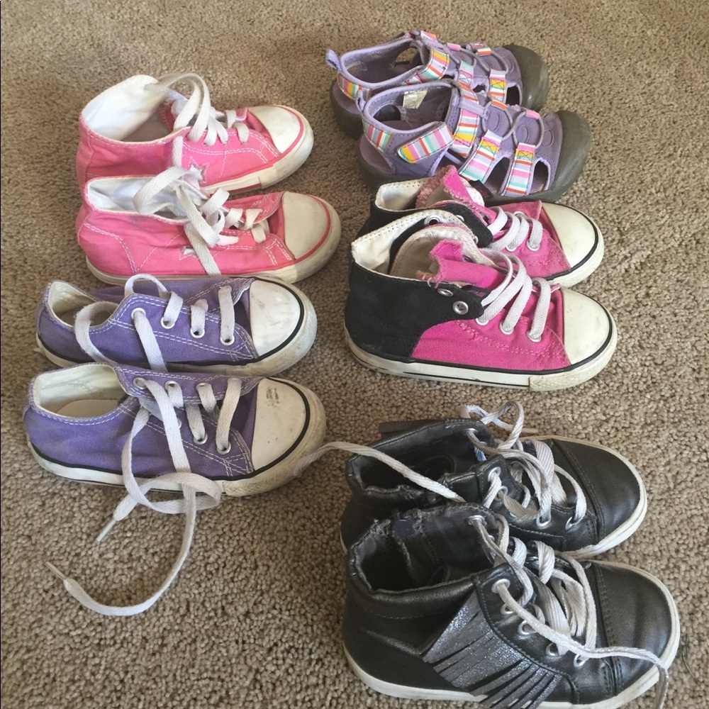 Lot of converse, gray silver sneakers and sandals.